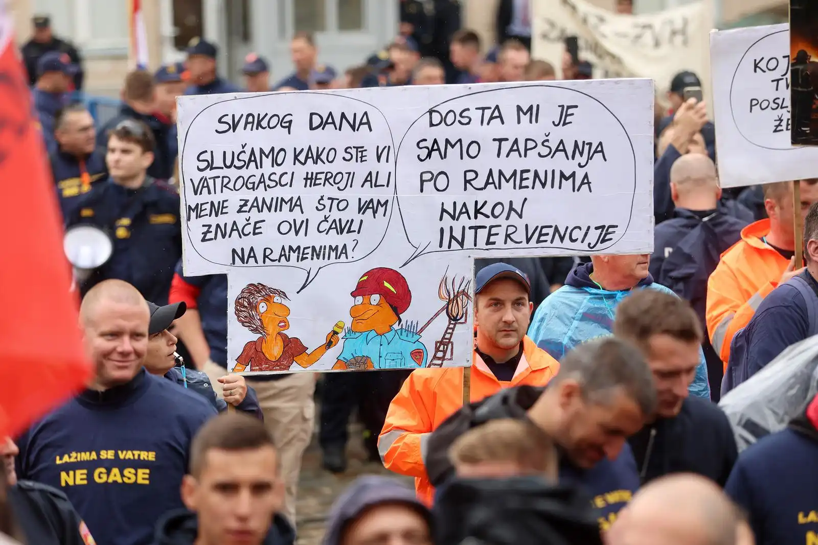 prosvjed vatrogasaca, zagreb (1) prosvjed vatrogasaca, zagreb (1)