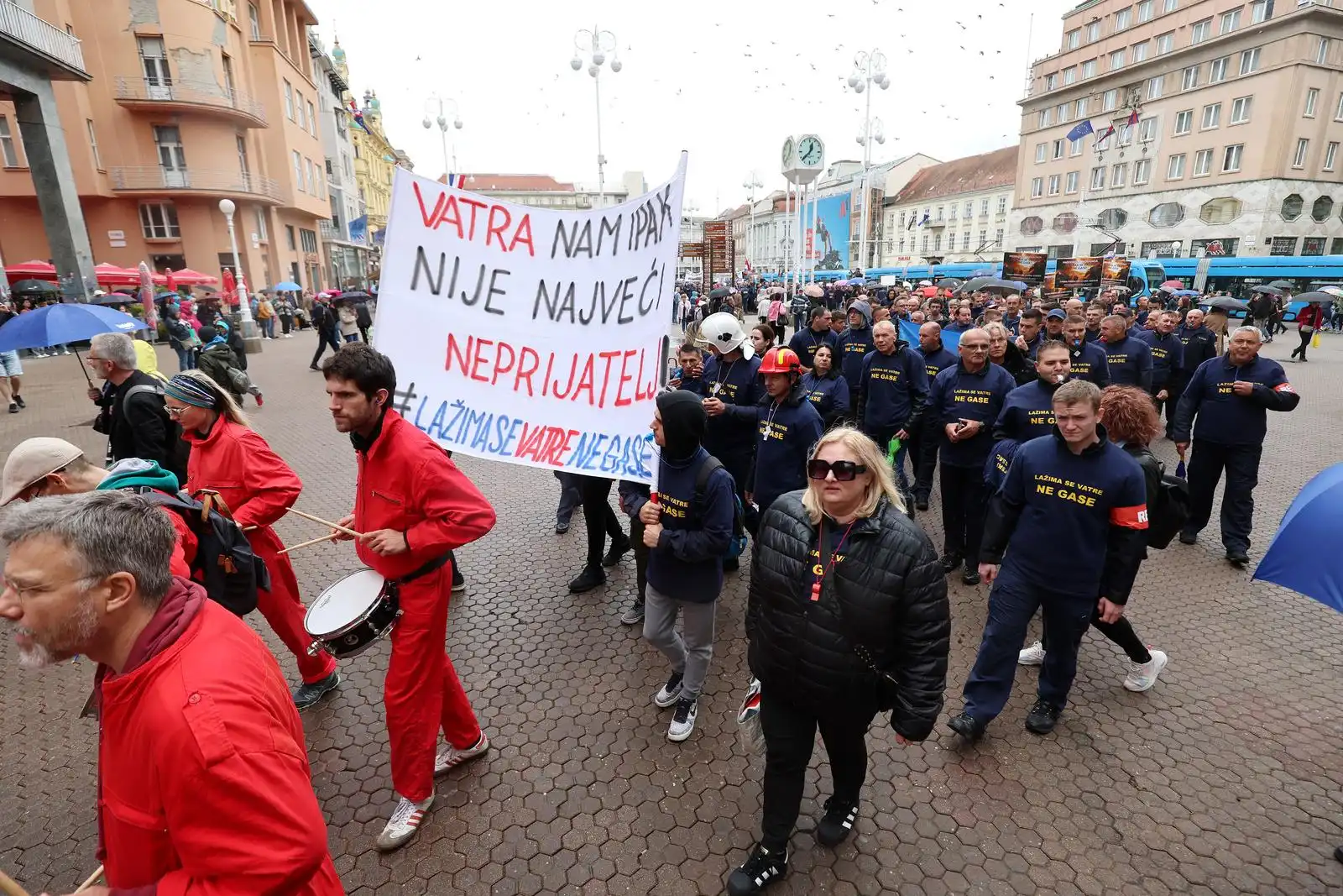 prosvjed vatrogasaca, zagreb (22) prosvjed vatrogasaca, zagreb (22)