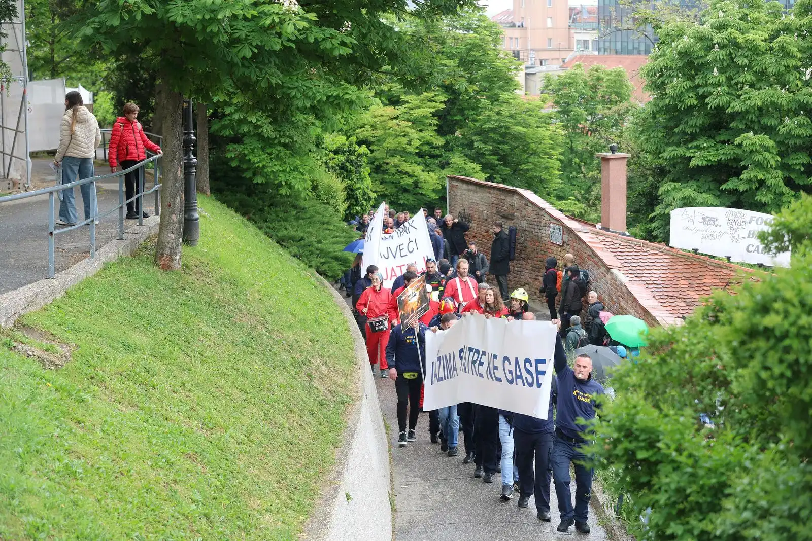 prosvjed vatrogasaca, zagreb (27) prosvjed vatrogasaca, zagreb (27)