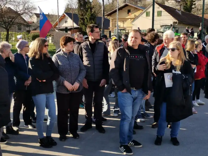 prosvjed,središče ob dravi,dom za azilante (3) prosvjed,središče ob dravi,dom za azilante (3)