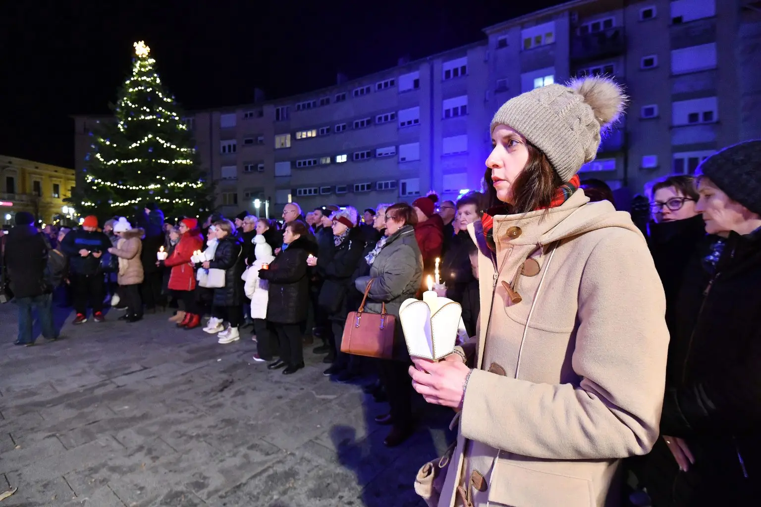 prva adventska svijeća čakovec (38) prva adventska svijeća čakovec (38)