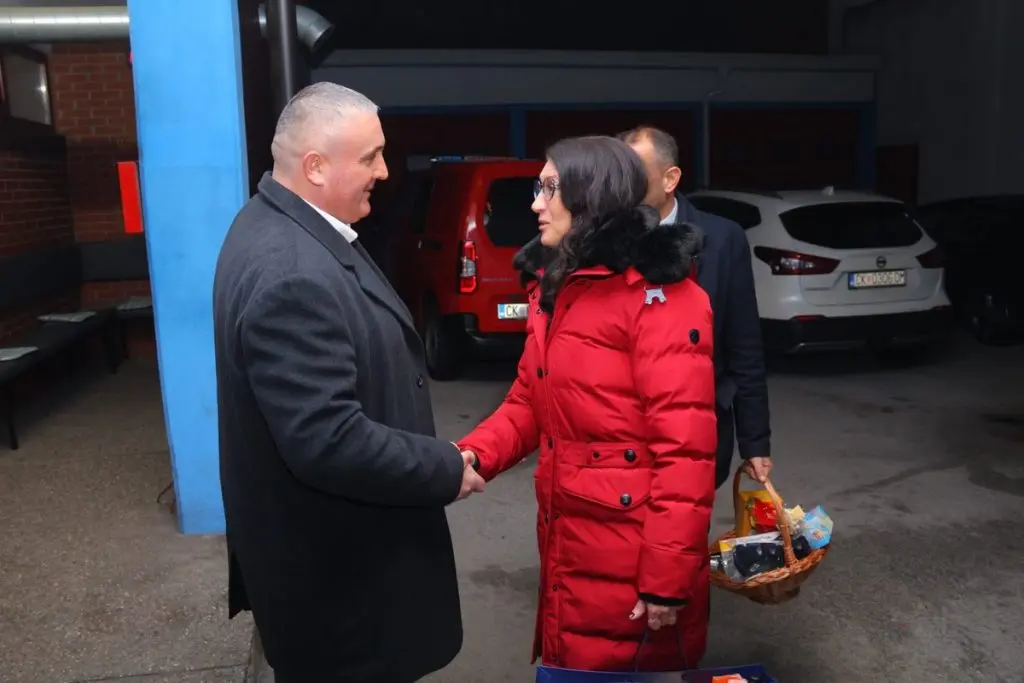 prva beba, obilazak službi 2024 (10) prva beba, obilazak službi 2024 (10)