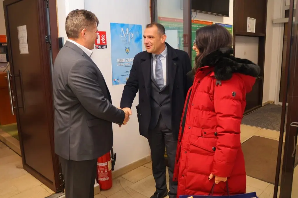 prva beba, obilazak službi 2024 (7) prva beba, obilazak službi 2024 (7)