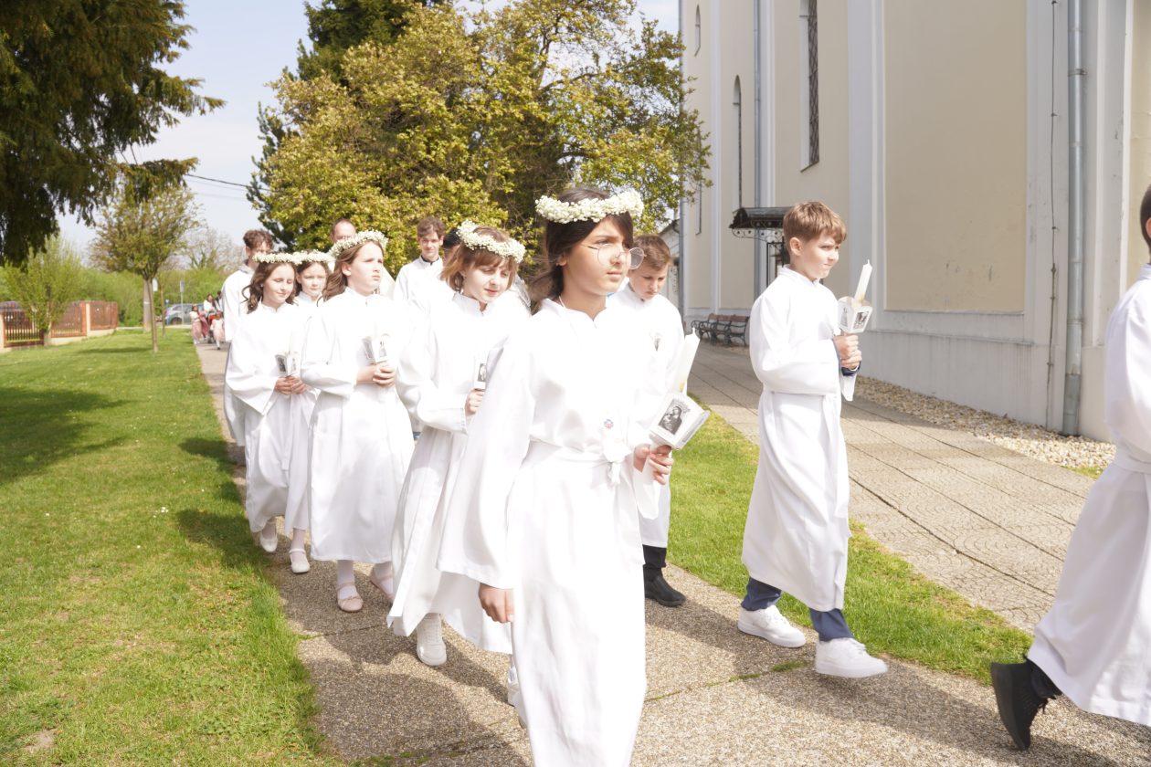 prva pričest Kotoriba (12)