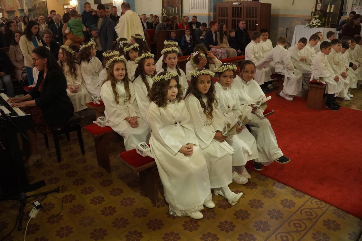 prva pričest Kotoriba (44)