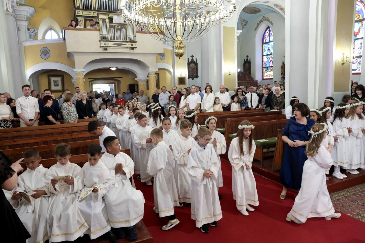 prva pričest Mala Subotica (1) prva pričest Mala Subotica (1)