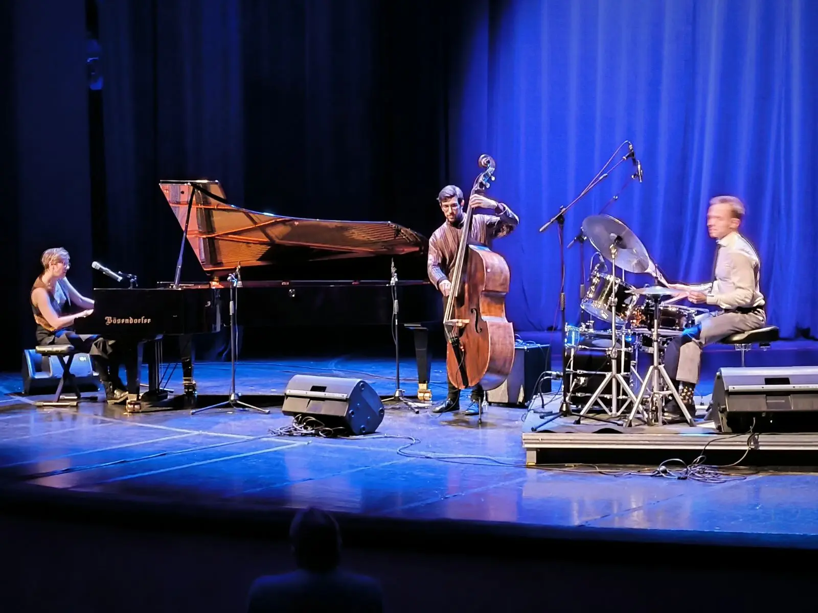 prva večer jazz faira (2) prva večer jazz faira (2)