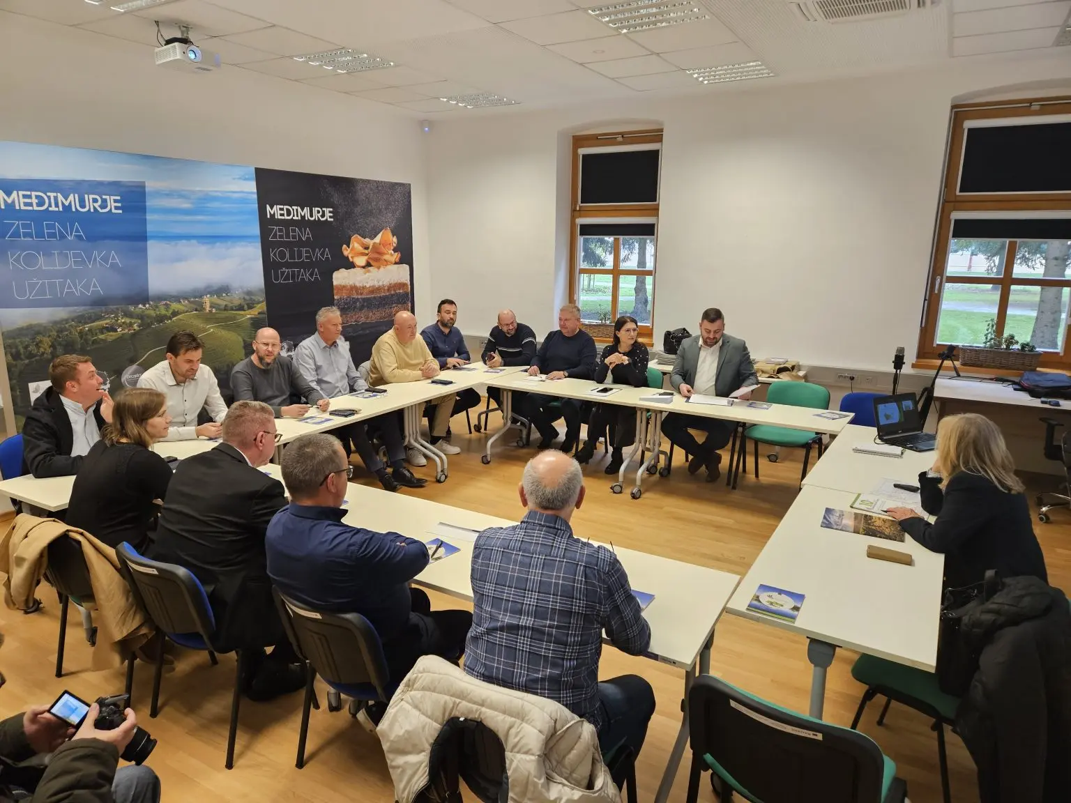 radni sastanak čelnika međimurskih JLS-a i predstavnica LAG-a Međimurski doli i bregi (19)