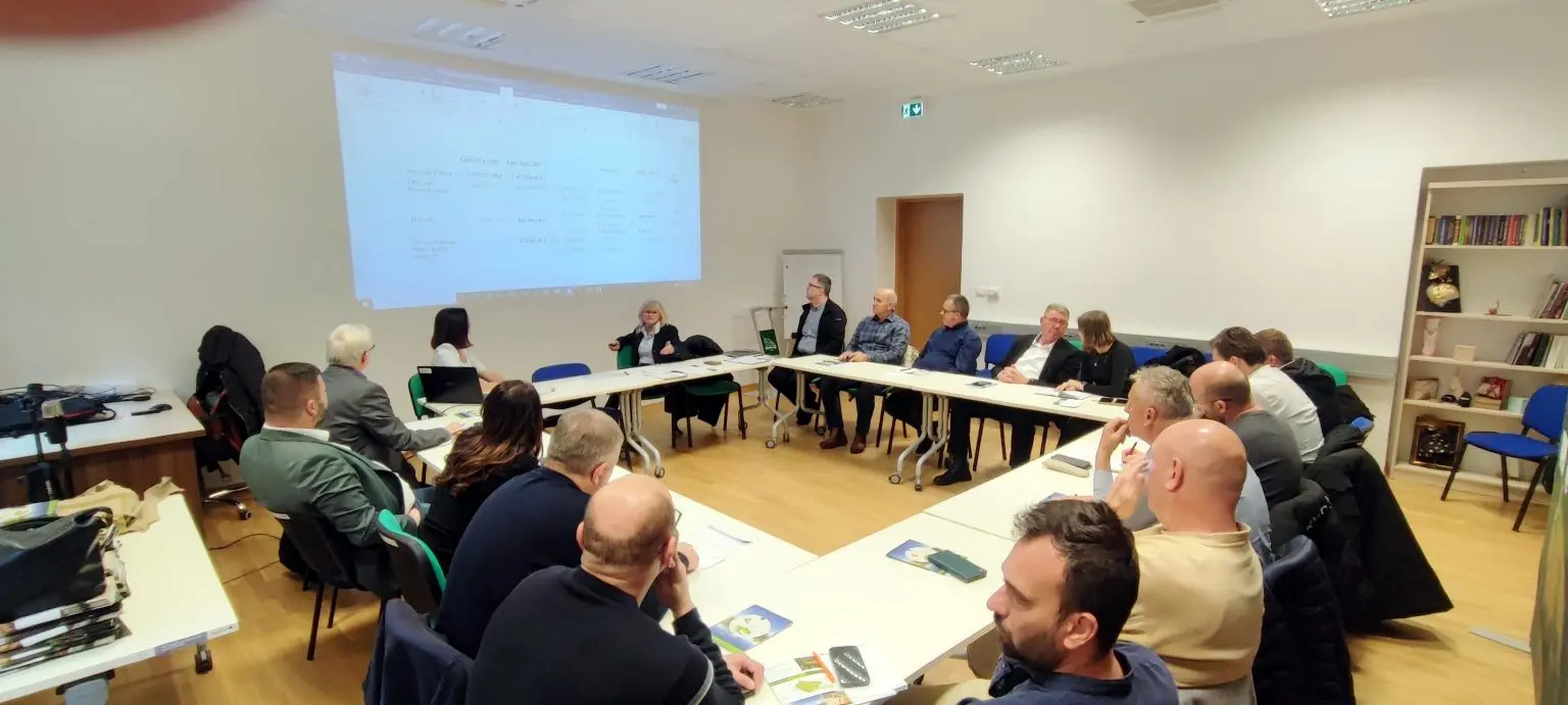 radni sastanak čelnika međimurskih JLS-a i predstavnica LAG-a Međimurski doli i bregi (3)