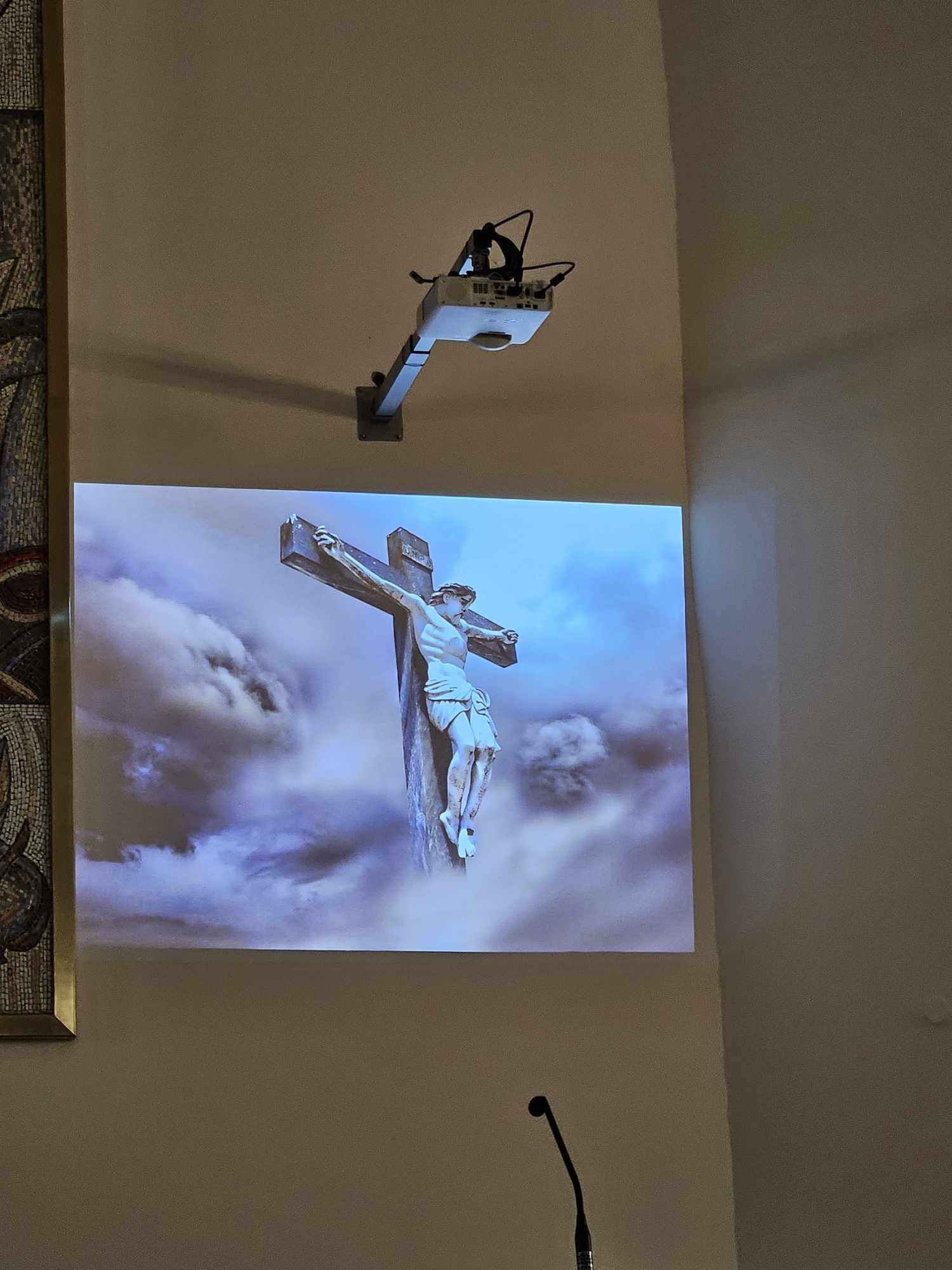 received_1233947175009636 received_1233947175009636