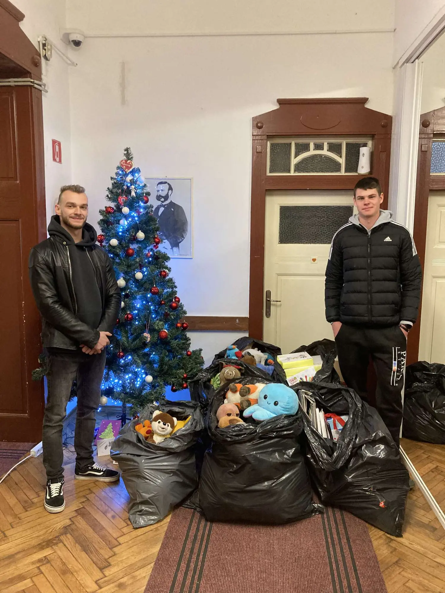 received_1801176480713103 received_1801176480713103