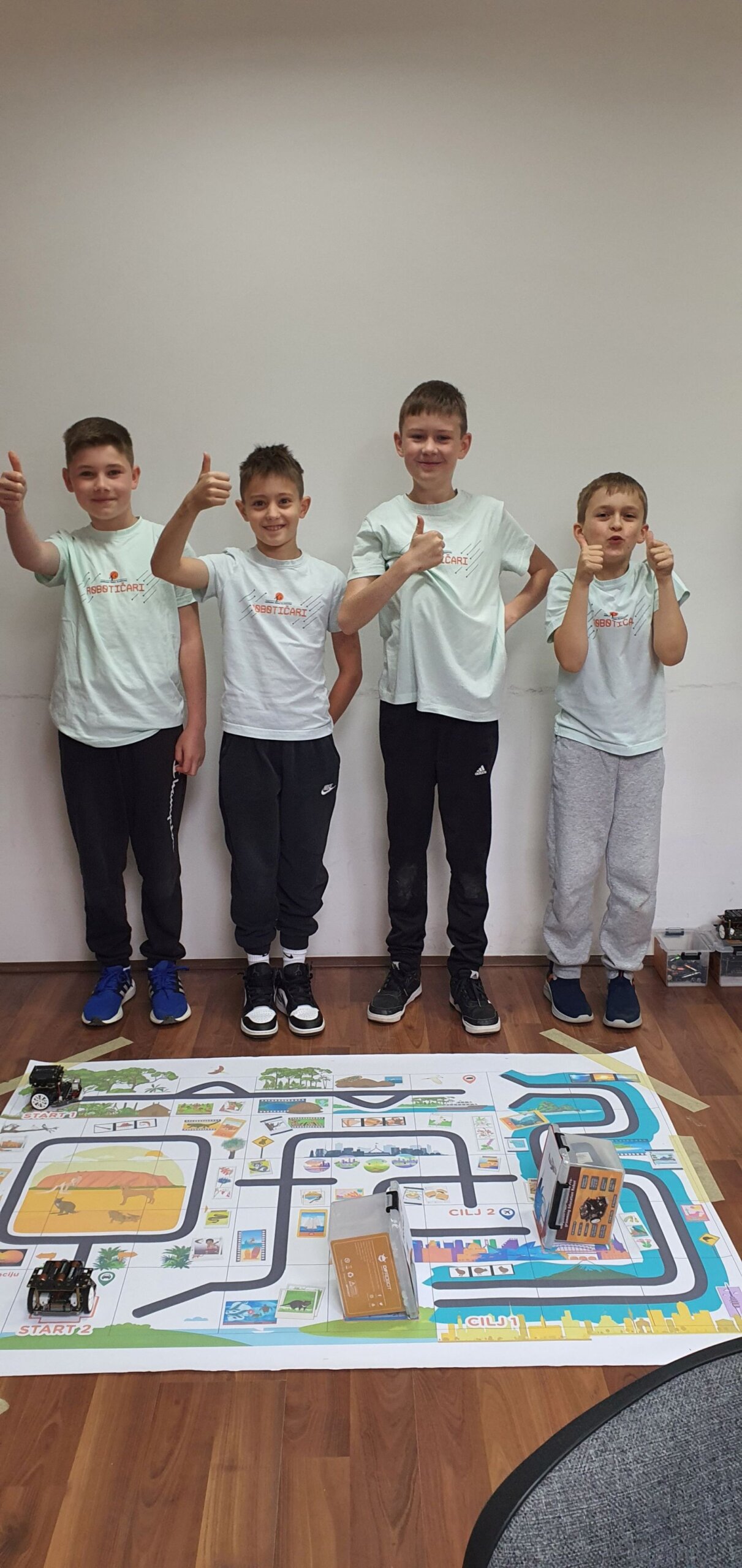 robotičari Slakovec