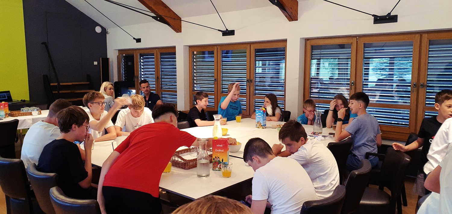 robotičari,udruga žena slakovec,udruga žena pretetinec (25)