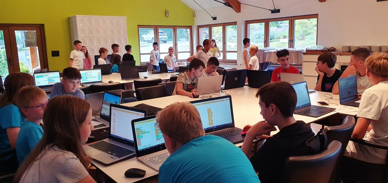 robotičari,udruga žena slakovec,udruga žena pretetinec (8)