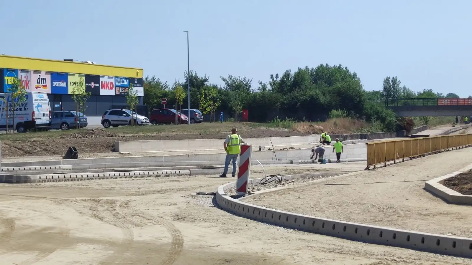 rotor kod Lidla u Čakovcu (6) rotor kod Lidla u Čakovcu (6)