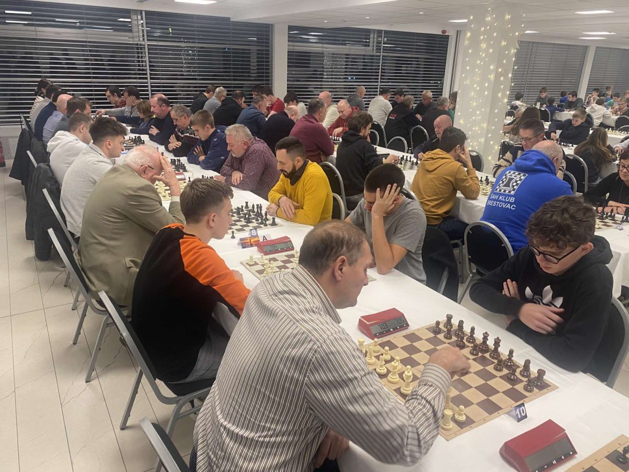 šah brzopotezni turnir u Čakovcu (3) šah brzopotezni turnir u Čakovcu (3)