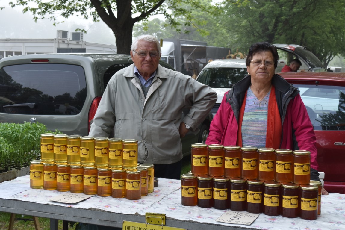 sajam srijedom (10) sajam srijedom (10)