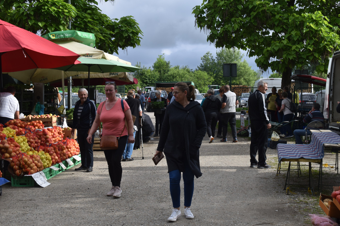 sajam srijedom 22 svibnja (1) sajam srijedom 22 svibnja (1)