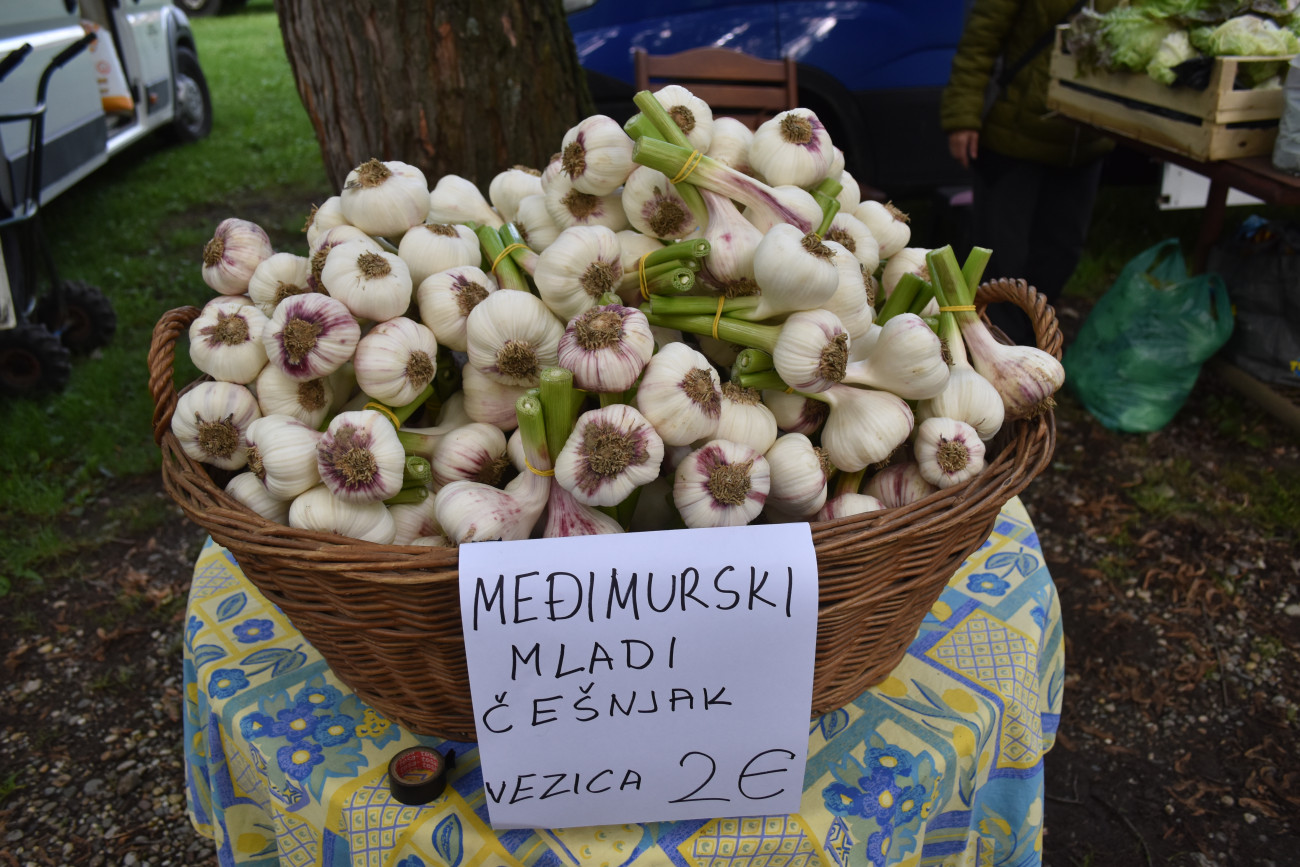 sajam srijedom 22 svibnja (12) sajam srijedom 22 svibnja (12)