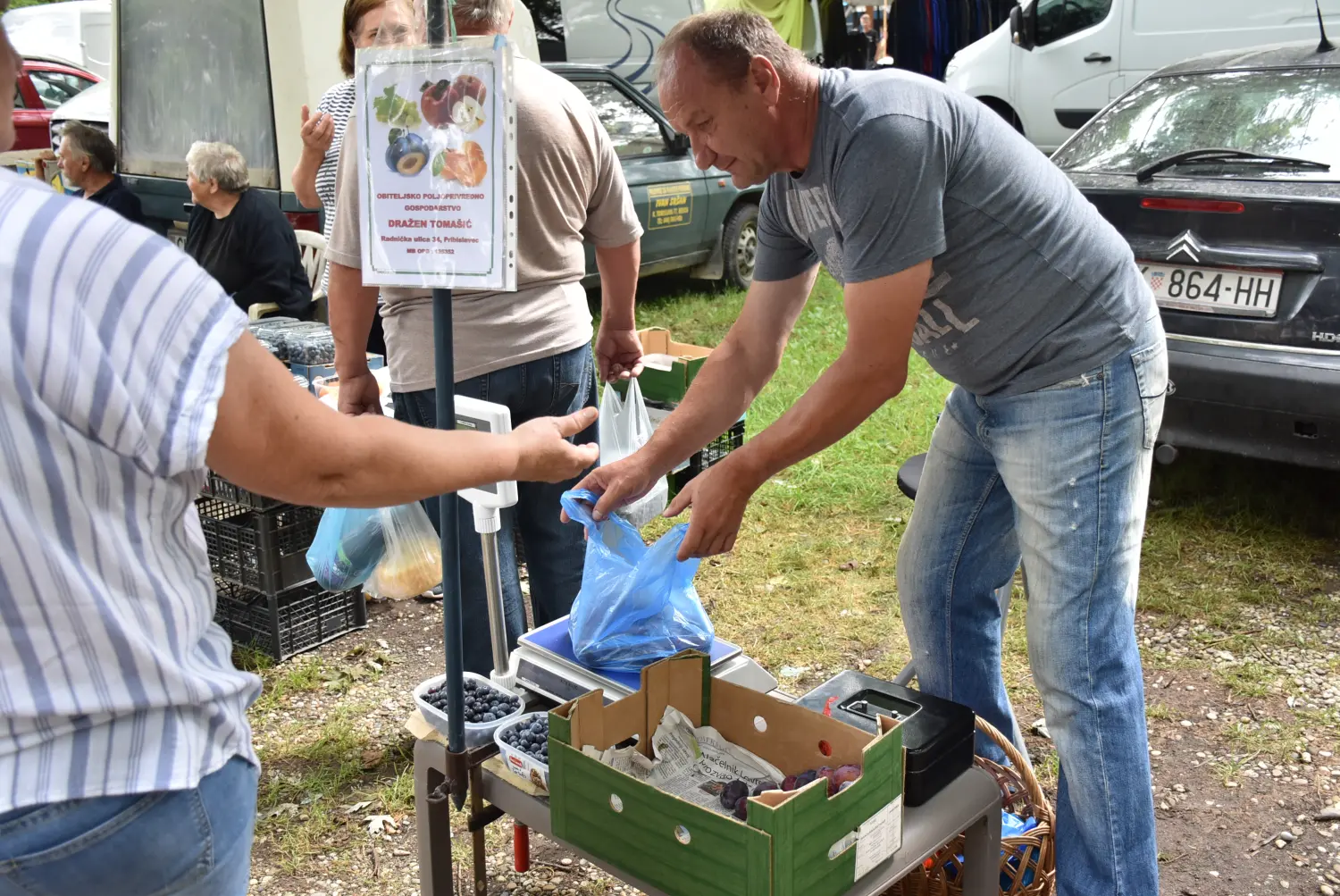 sajam srijedom,26.6.2024 (51) sajam srijedom,26.6.2024 (51)