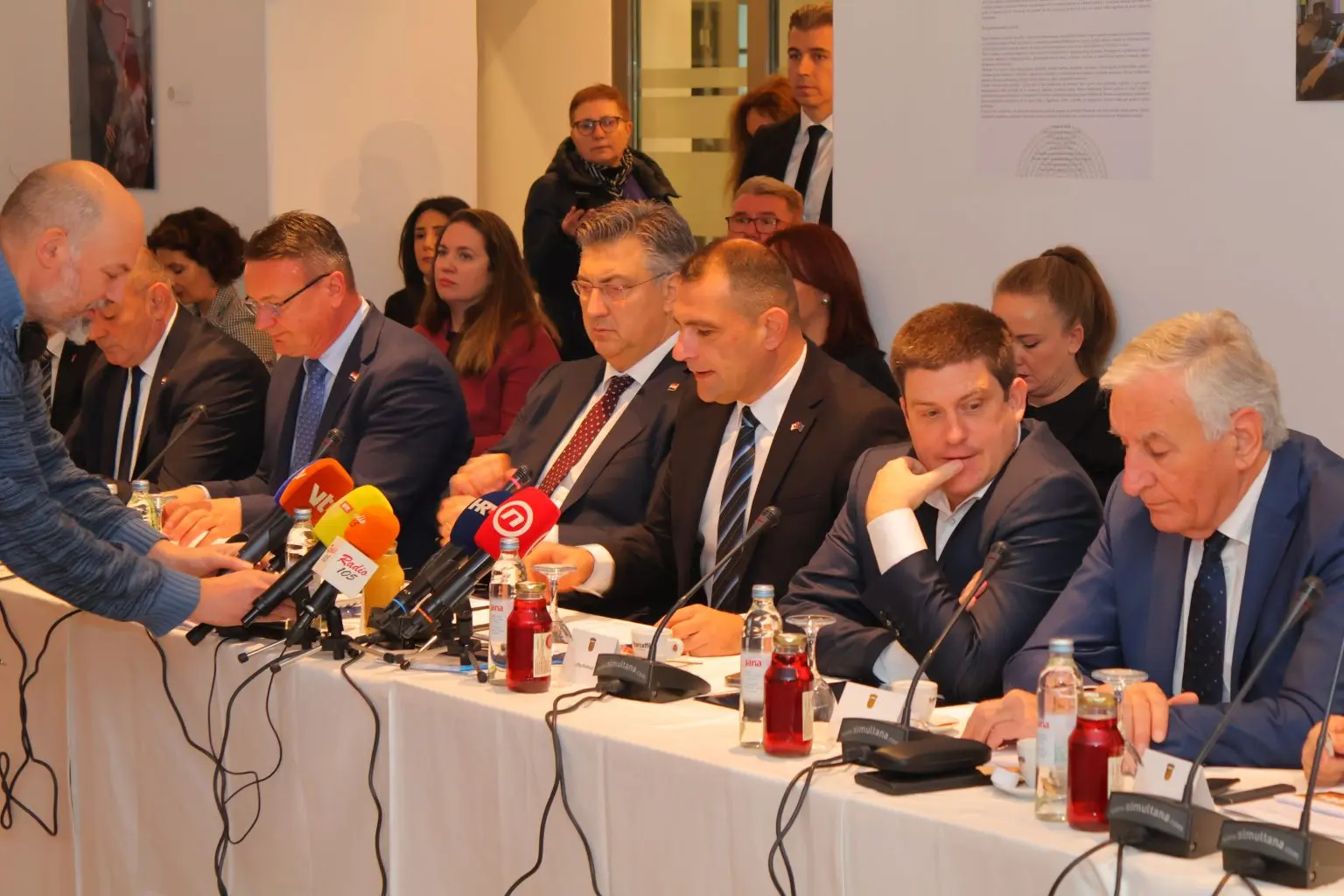 sastanak vlade u čakovcu (15) sastanak vlade u čakovcu (15)