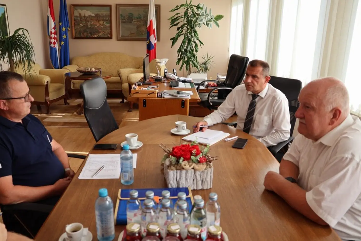 sastanak,nevrijeme,županija,matija posavec ured (4) sastanak,nevrijeme,županija,matija posavec ured (4)