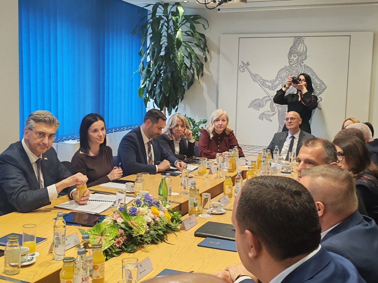 satanak Plenković Posavec županija (24)