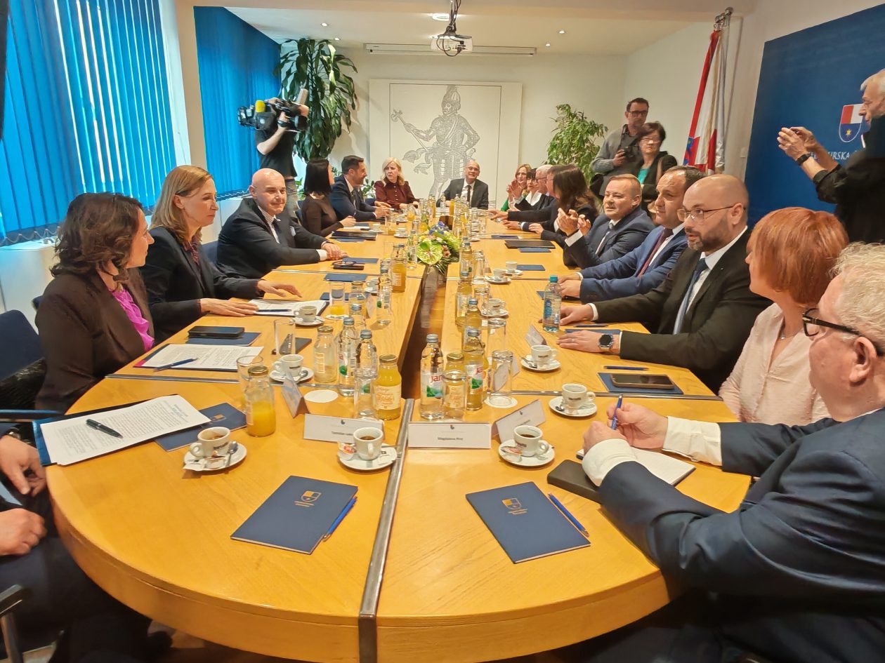 satanak Plenković Posavec županija (5)