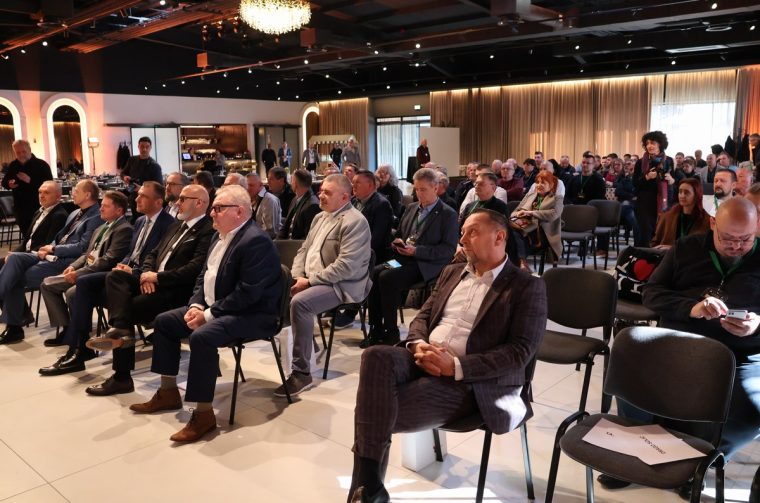 savjetovanje uzgajivača svinja (1) savjetovanje uzgajivača svinja (1)