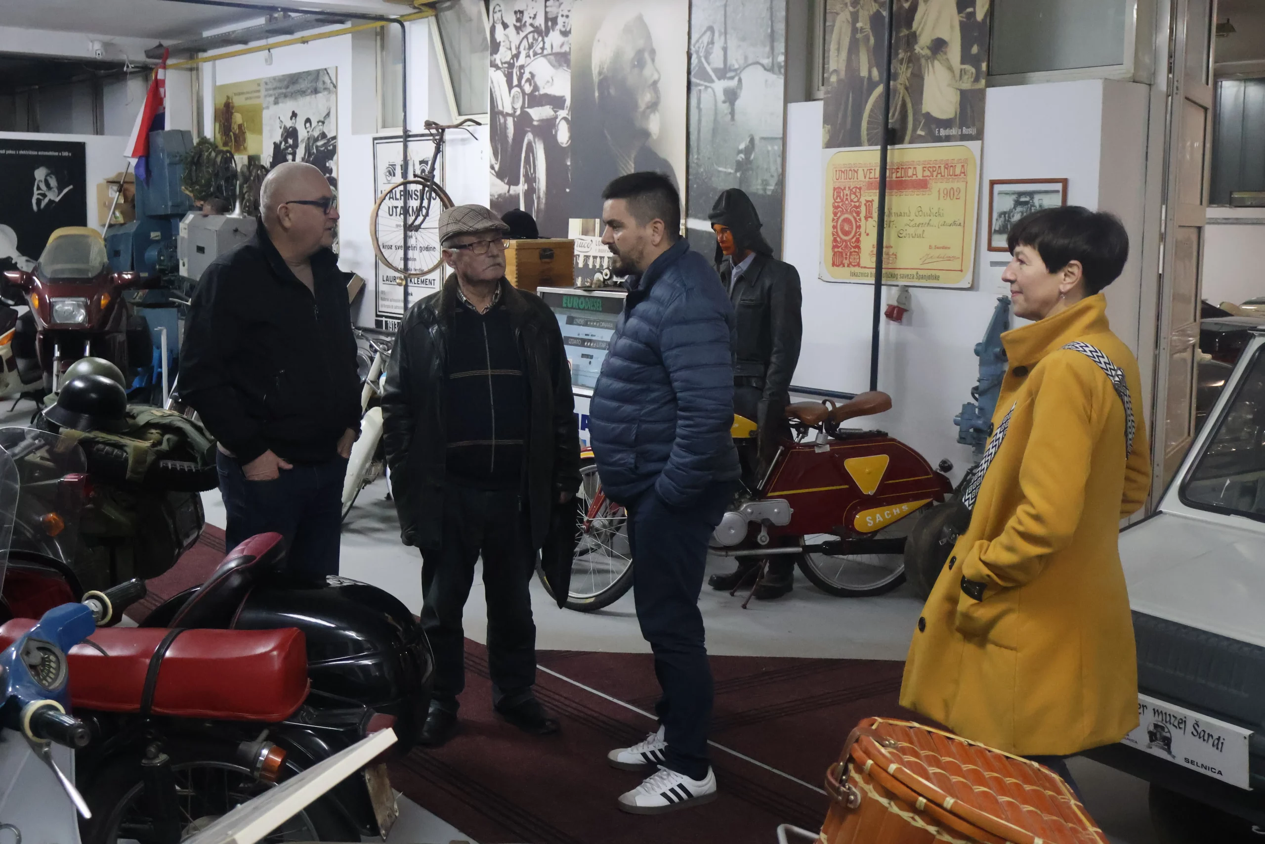 selnica OLDTIMER MUZEJ ŠARDI (19) selnica OLDTIMER MUZEJ ŠARDI (19)