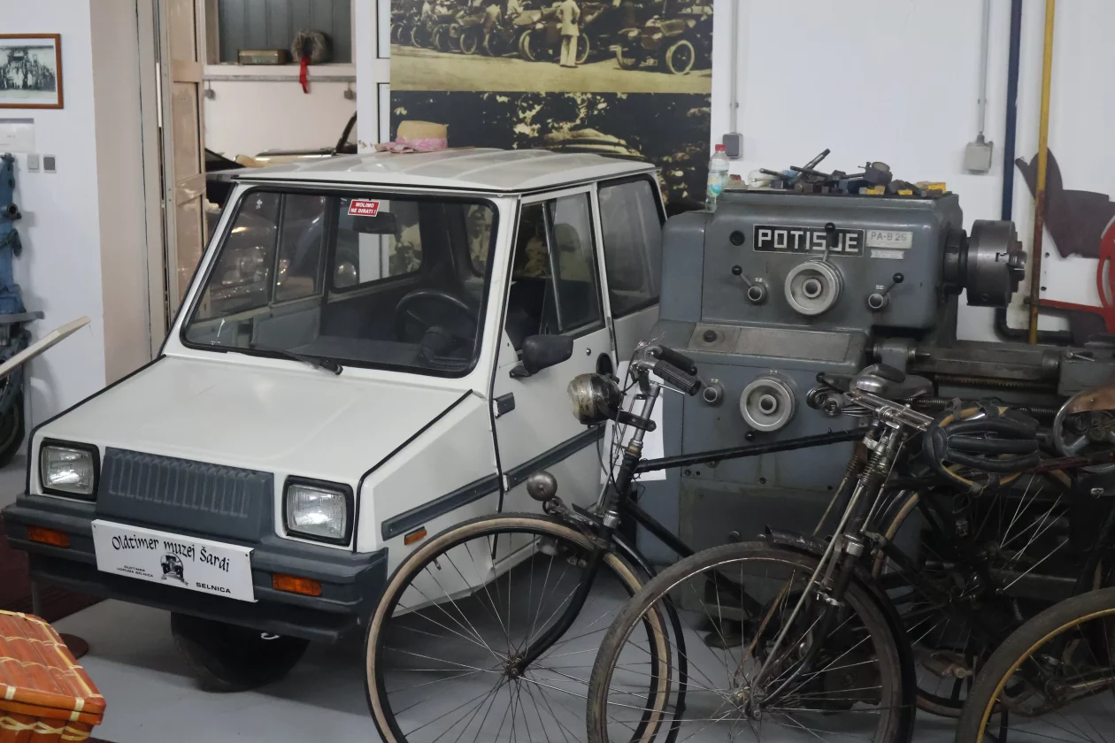 selnica OLDTIMER MUZEJ ŠARDI (20)