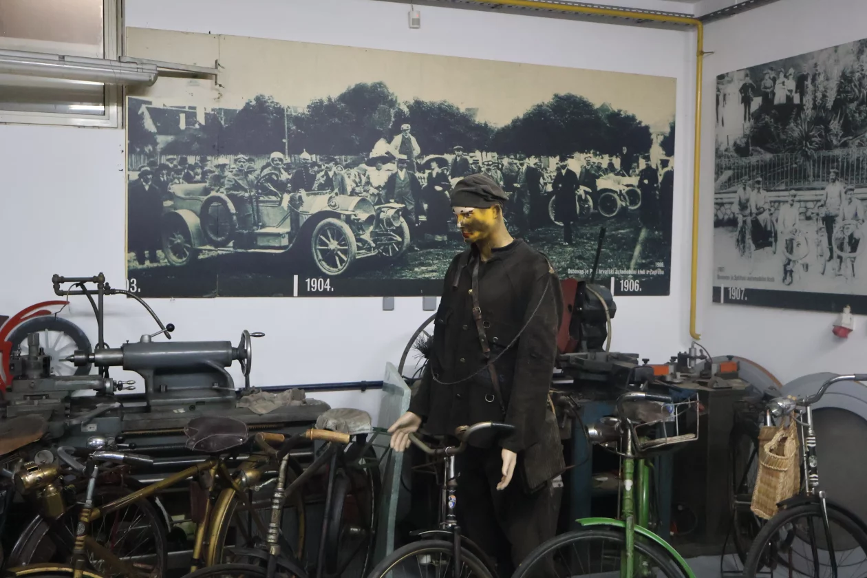 selnica OLDTIMER MUZEJ ŠARDI (21)