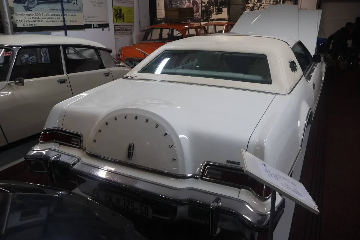 selnica OLDTIMER MUZEJ ŠARDI (33)