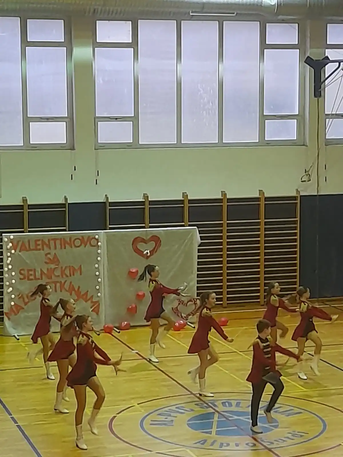 selnicke mazoretknje valentinovo (11) selnicke mazoretknje valentinovo (11)