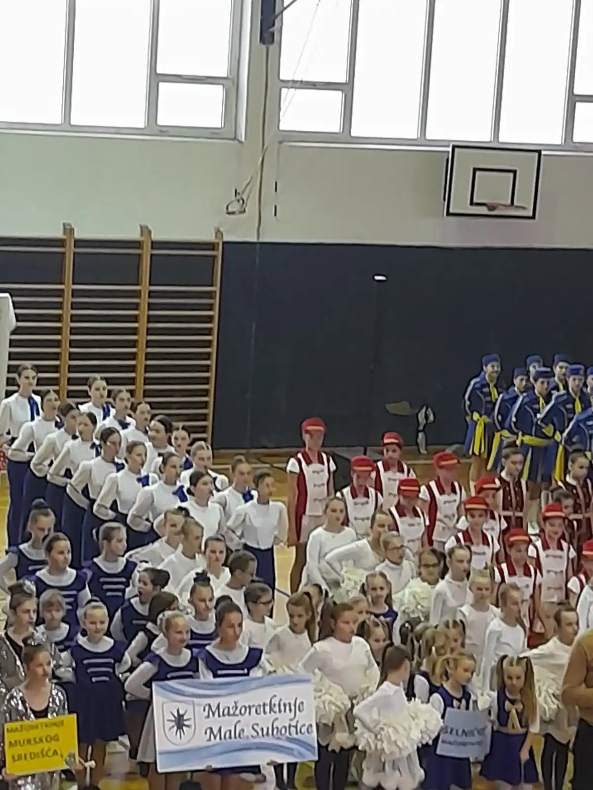 selnicke mazoretknje valentinovo (3) selnicke mazoretknje valentinovo (3)