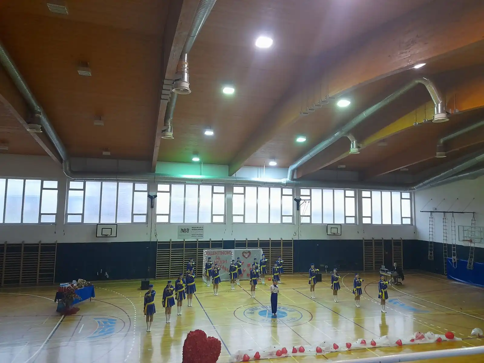 selnicke mazoretknje valentinovo (5) selnicke mazoretknje valentinovo (5)