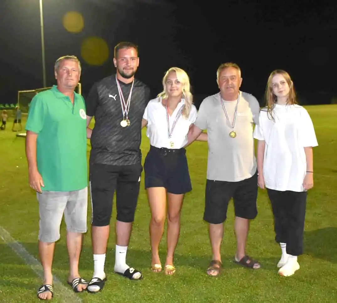 seoska olimpijada u novakovcu (15) seoska olimpijada u novakovcu (15)