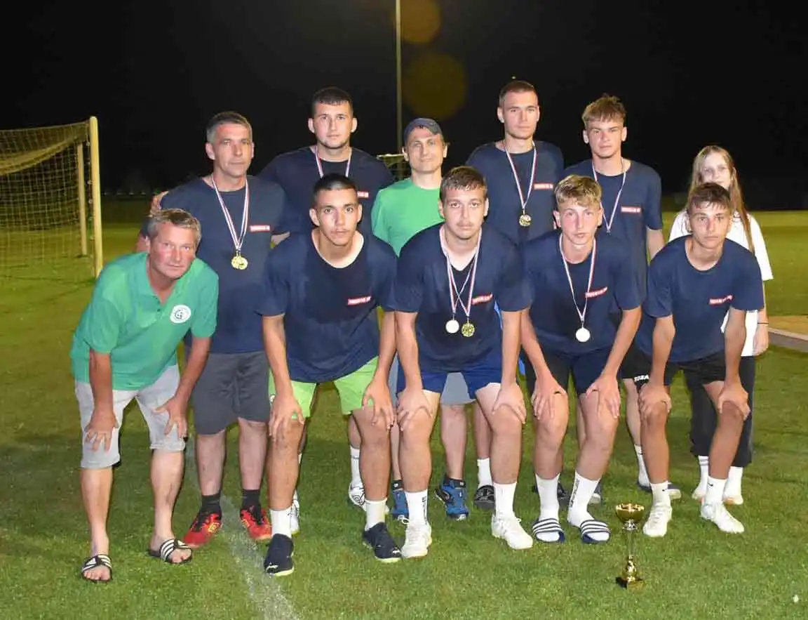 seoska olimpijada u novakovcu (19) seoska olimpijada u novakovcu (19)