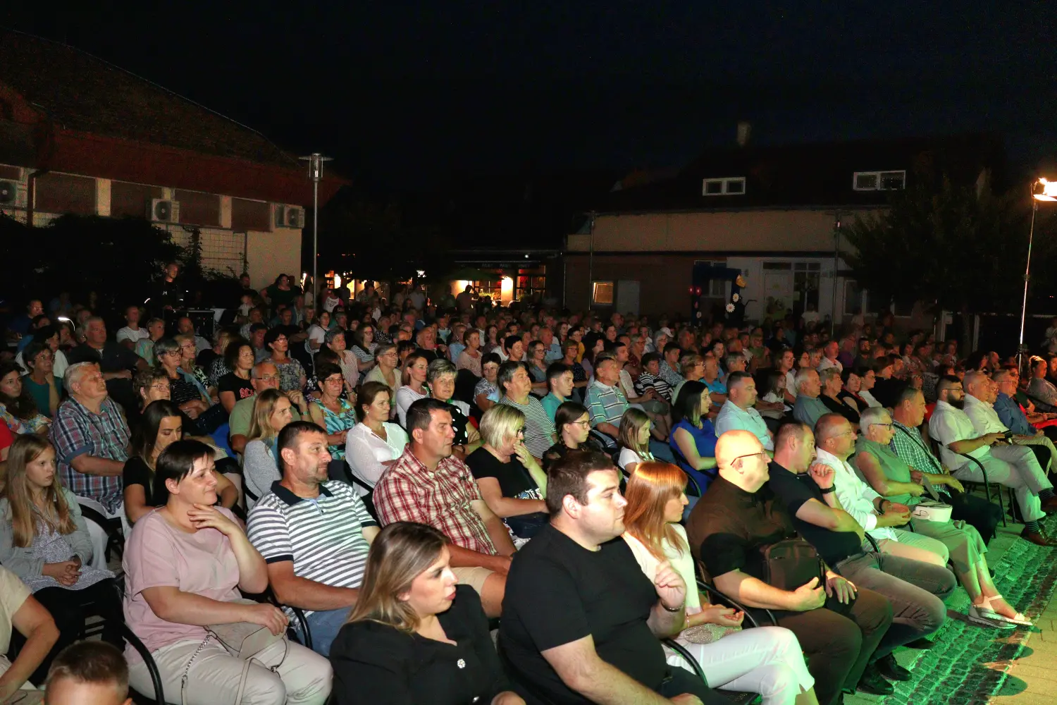 sestre husar, prelog (24) sestre husar, prelog (24)