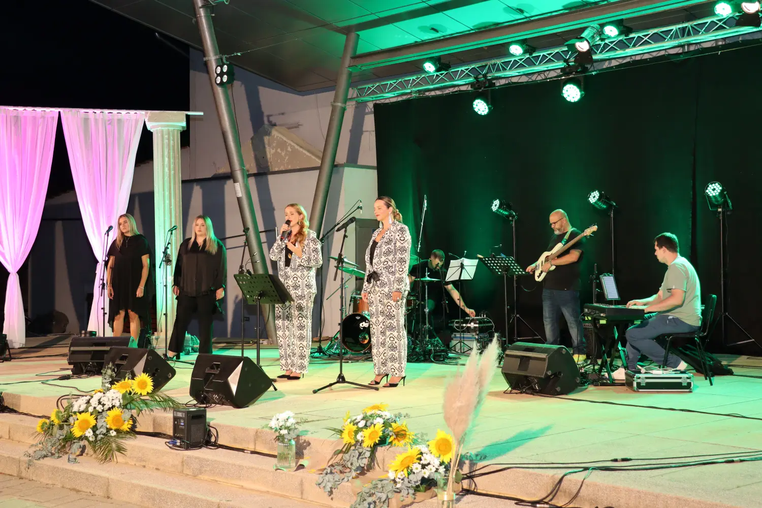 sestre husar, prelog (27) sestre husar, prelog (27)