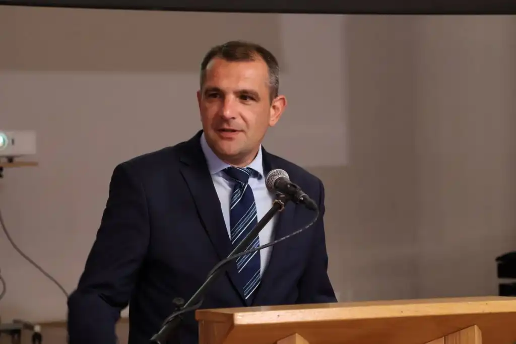 sjećanje na holokaust (14) sjećanje na holokaust (14)