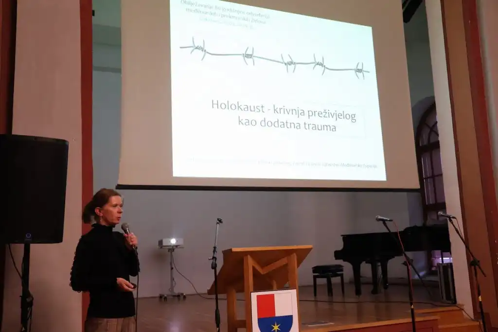 sjećanje na holokaust (34) sjećanje na holokaust (34)