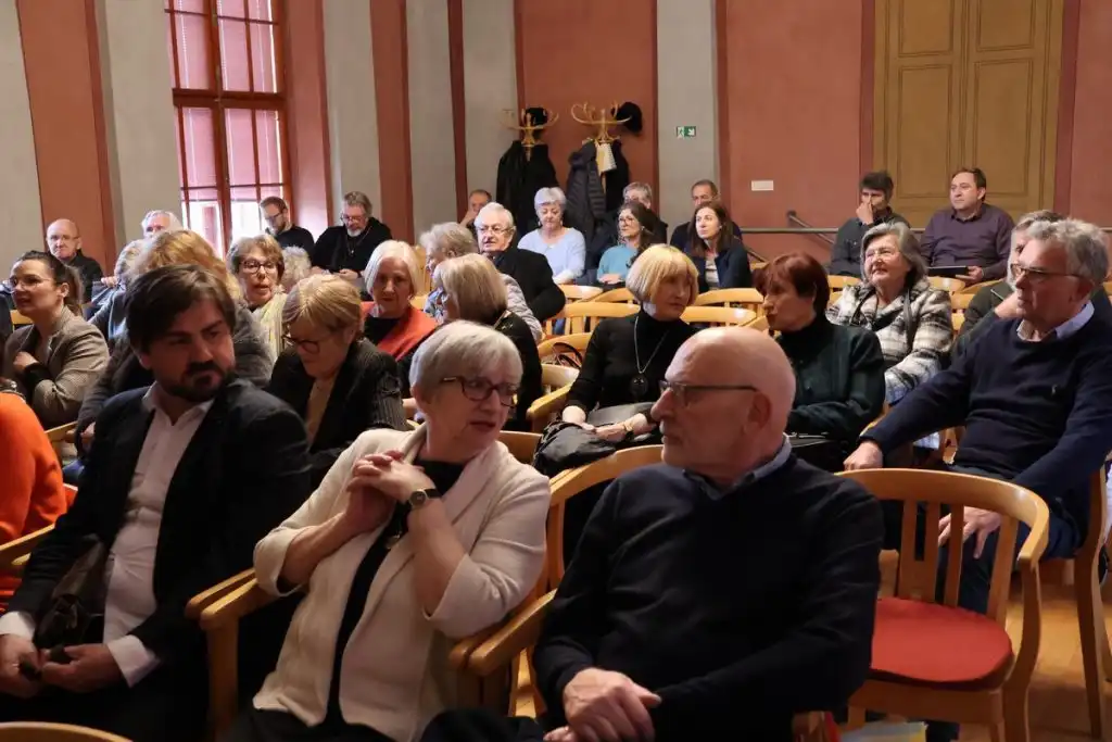 sjećanje na holokaust (5) sjećanje na holokaust (5)