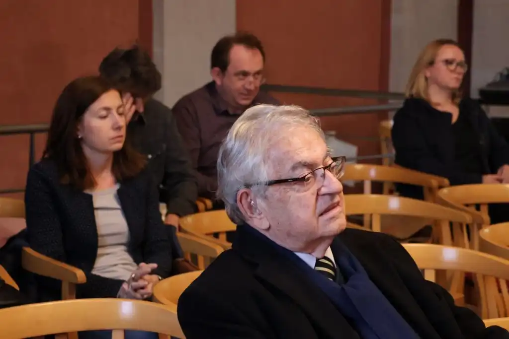 sjećanje na holokaust (9) sjećanje na holokaust (9)