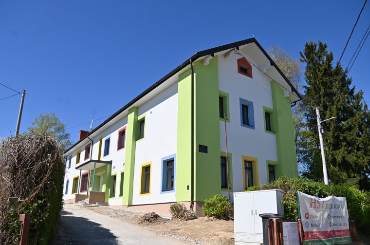 Železna gora škola IV Železna gora škola IV