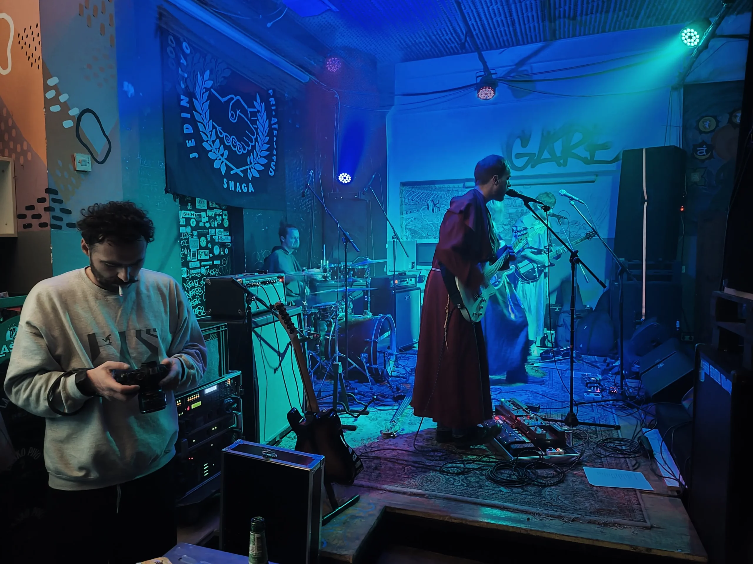 skotni vrag (14) skotni vrag (14)