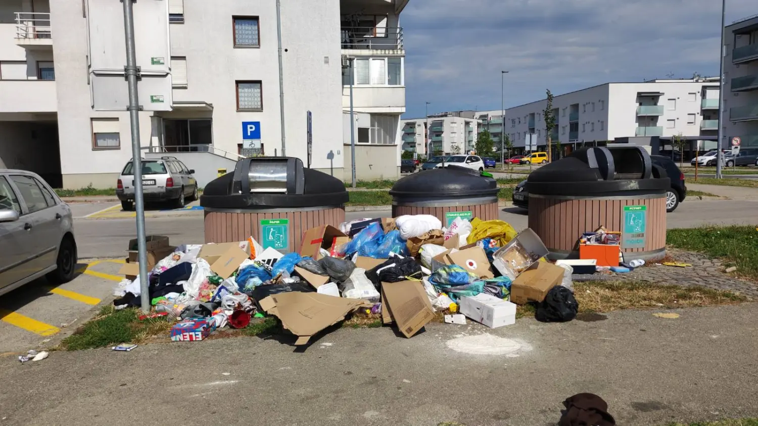 smeće,lidl,čakovec, (2)