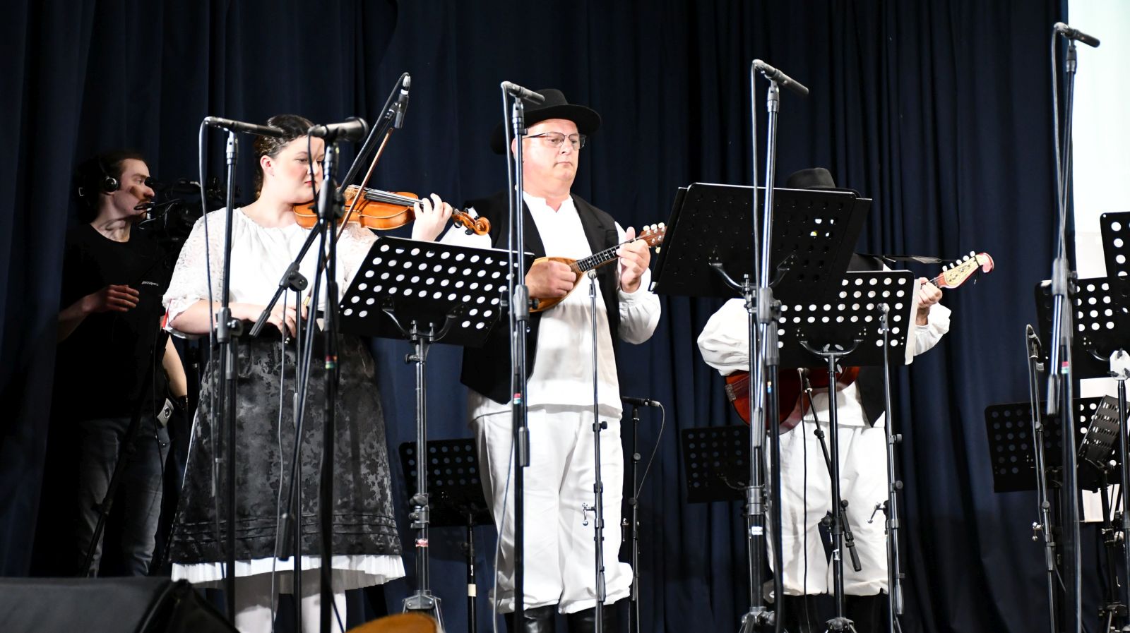 smotra folklora Belica 108