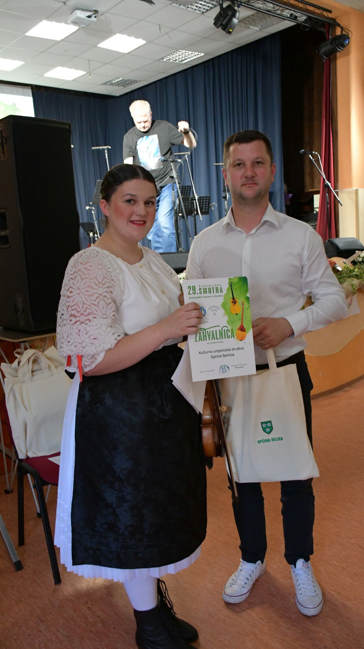 smotra folklora Belica 116