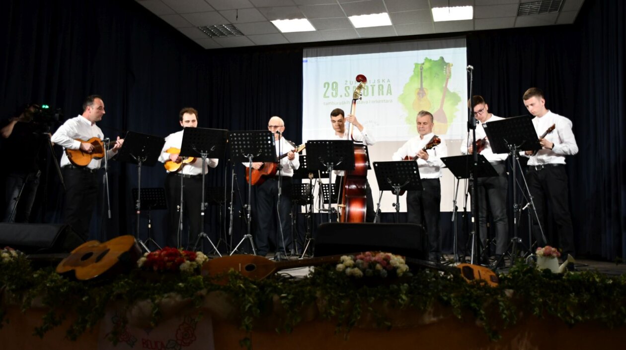 smotra folklora Belica 117